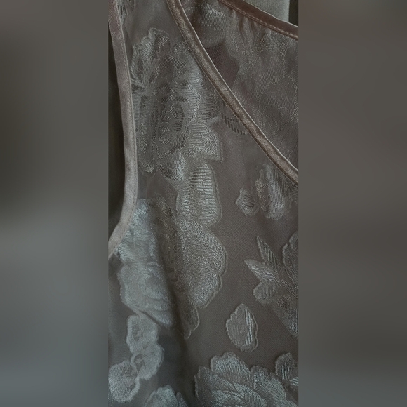 Vintage 80's Secret Treasures Blush Floral Lace Pajama Top And Bottoms - Picture 5 of 6